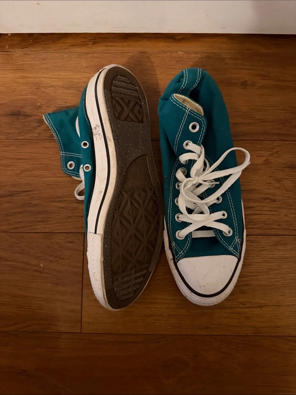 Converse kids high